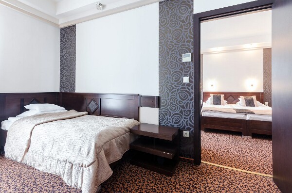 Hunguest Hotel Apollo, Dreibettzimmer