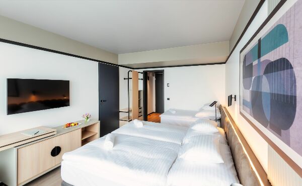 Hunguest Bük, Premium Doppelzimmer mit Zusatzbett (Ost Flügel) - all inclusive