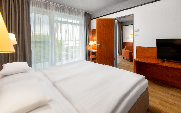 Hunguest Bük, Appartement (Schlafzimmer + Wohnzimmer) (West Flügel) - mit Halbpension