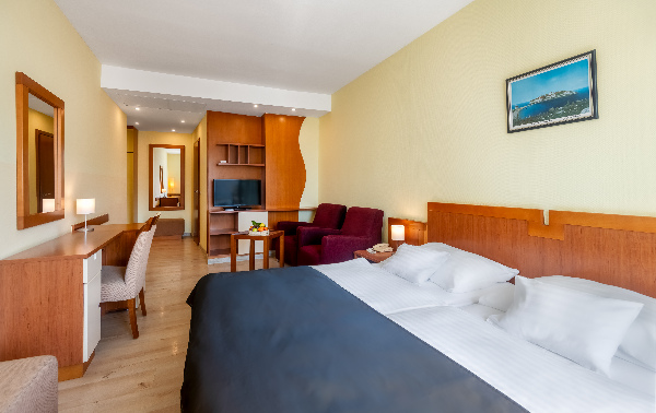 Hunguest Hotel Sun Resort, klasicky dvouluzkovy pokoj